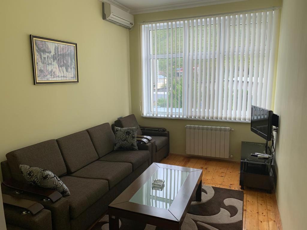 Sheki Avtovagzal Motel Экстерьер фото